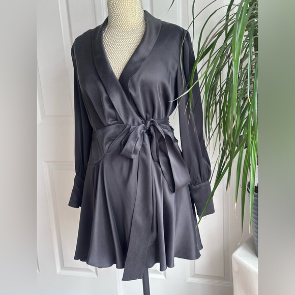 NWOT Zimmermann Long Sleeve Silk Wrap Minidress Size 0 $650 - Picture 10 of 11